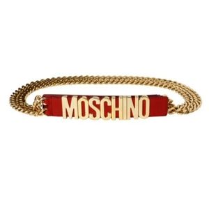 NWT MOSCHINO authentic chain belt.